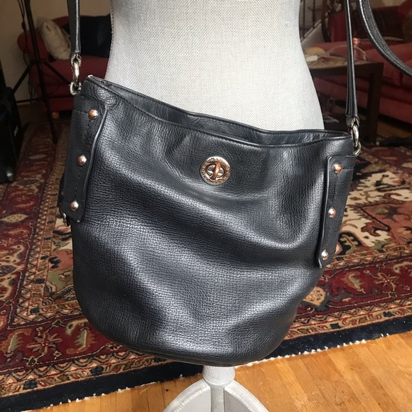 Marc Jacobs Black Crossbody Bucket Bag - Picture 2 of 12